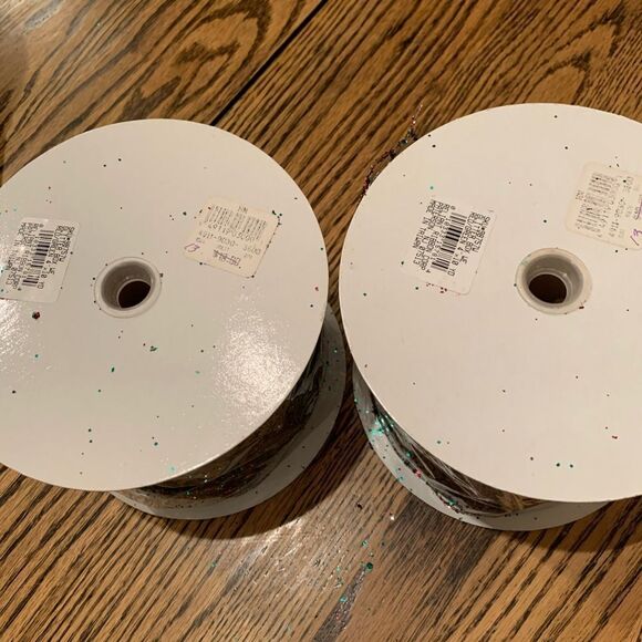 Christmas Two Spools of Glitter Box red/green ribbon - Picture 2 of 5